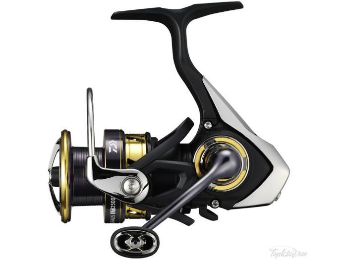 Катушка безынерционная Daiwa 17 Legalis LT 2000S-XH