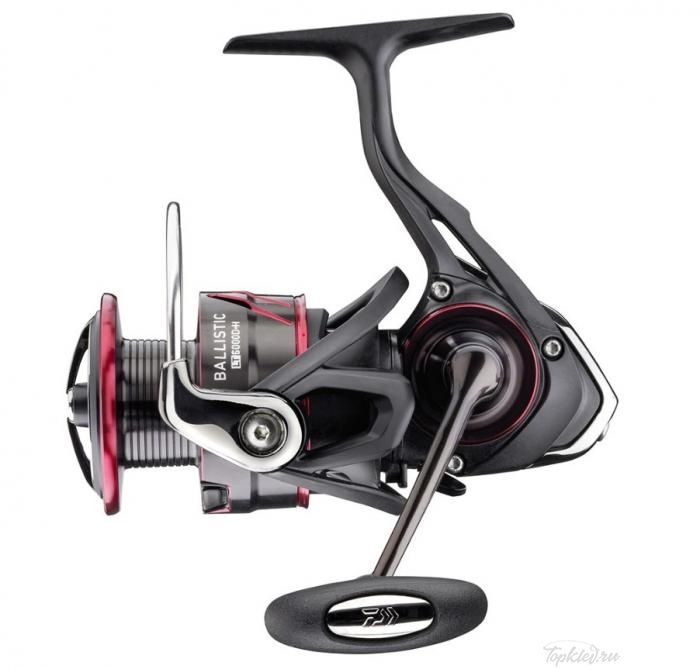 Катушка безынерционная Daiwa 17 Ballistic LT 6000D-H